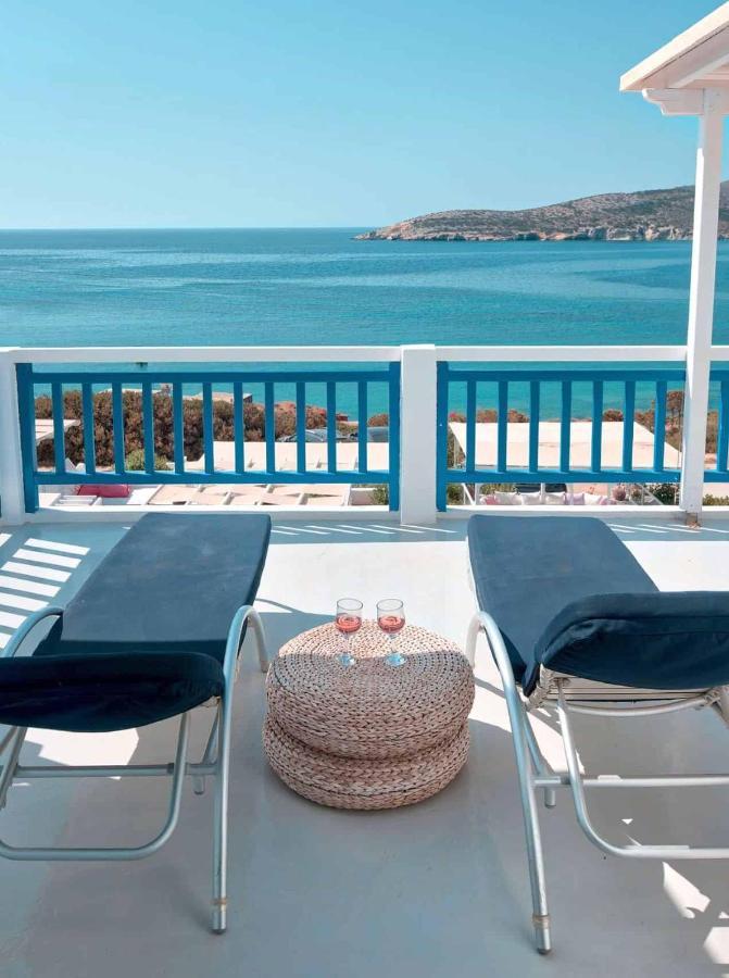 Blue Dolphin Antiparos Villas And Suites Agios Georgios  Zewnętrze zdjęcie