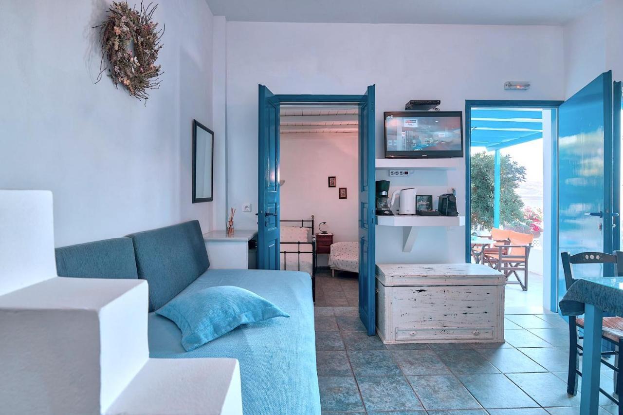 Blue Dolphin Antiparos Villas And Suites Agios Georgios  Zewnętrze zdjęcie