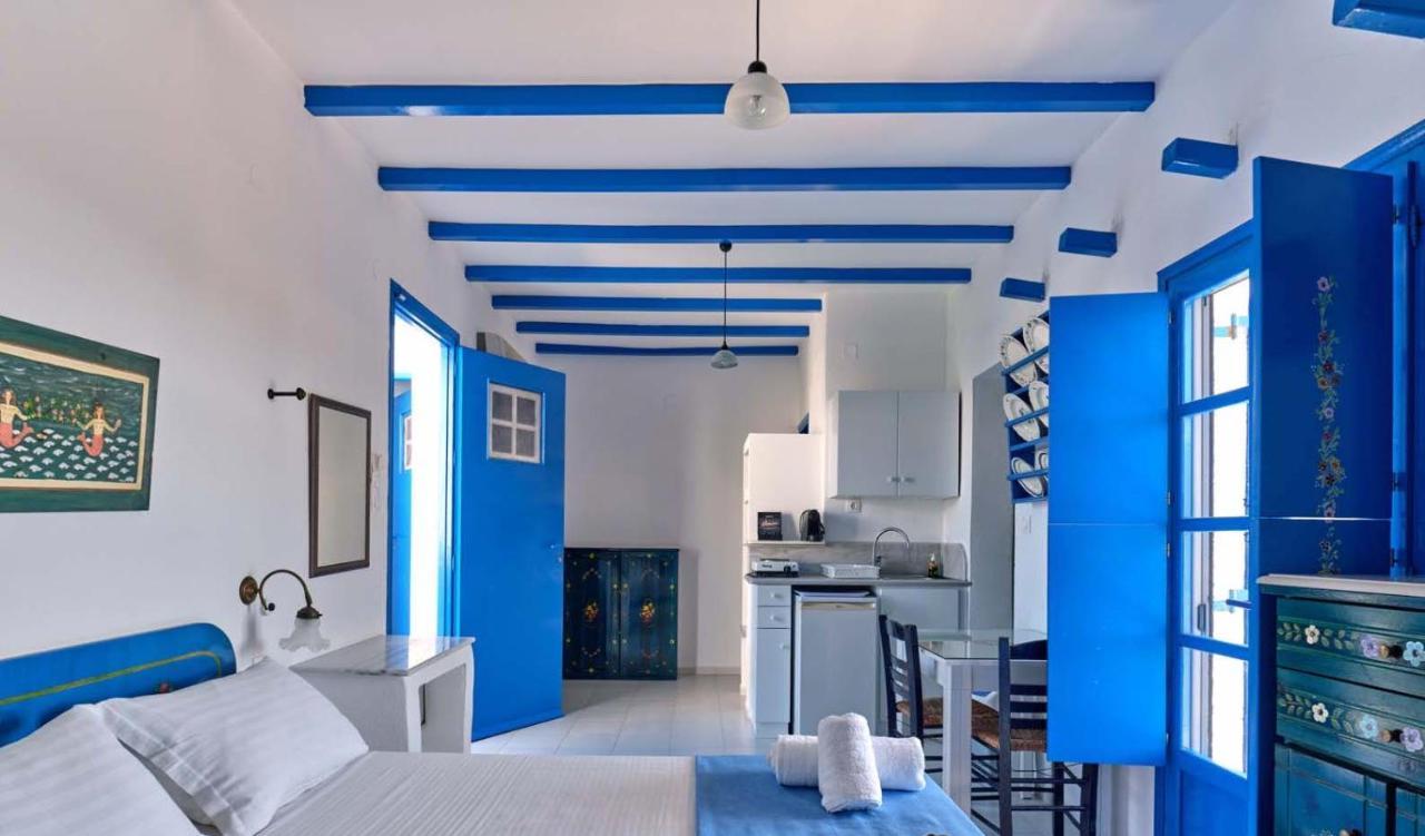 Blue Dolphin Antiparos Villas And Suites Agios Georgios  Zewnętrze zdjęcie