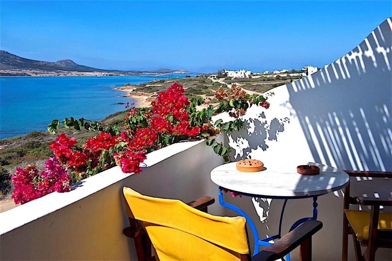Blue Dolphin Antiparos Villas And Suites Agios Georgios  Zewnętrze zdjęcie