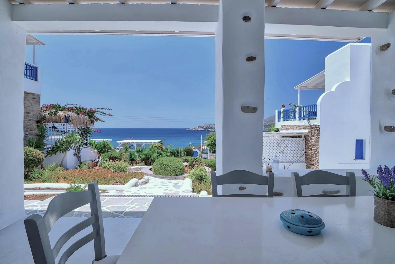 Blue Dolphin Antiparos Villas And Suites Agios Georgios  Zewnętrze zdjęcie