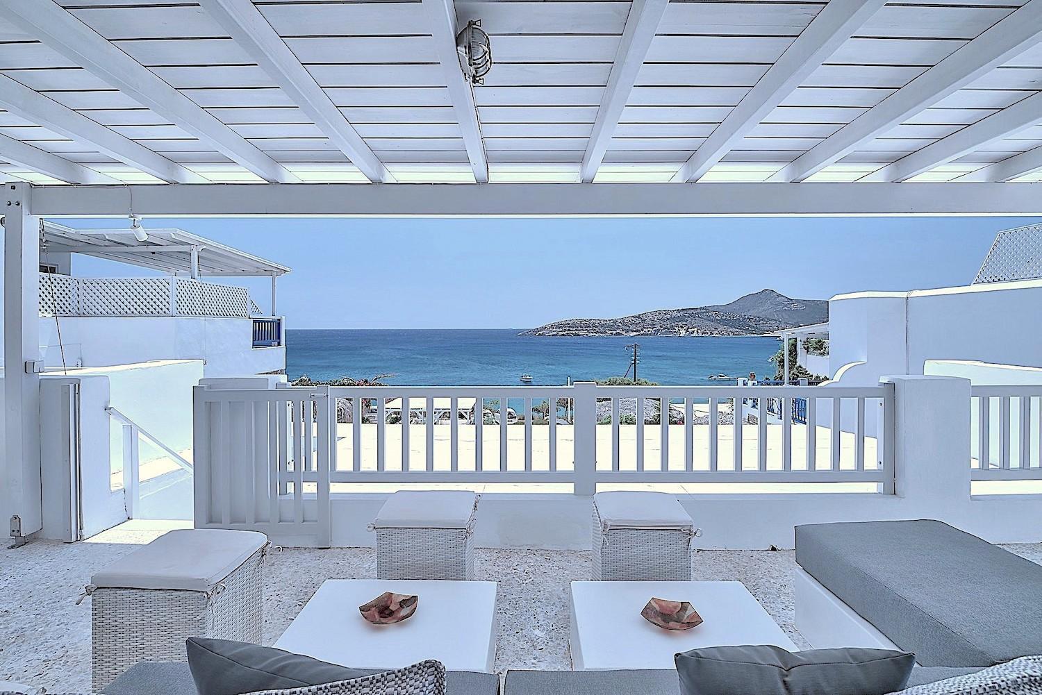 Blue Dolphin Antiparos Villas And Suites Agios Georgios  Zewnętrze zdjęcie