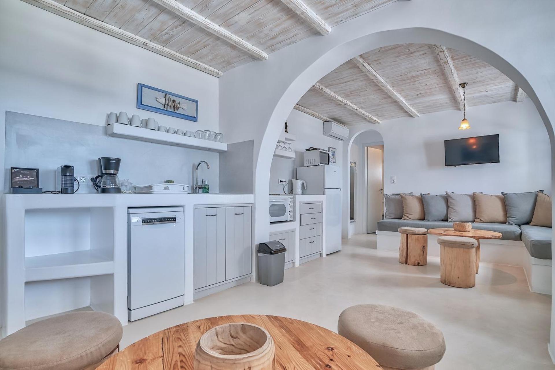 Blue Dolphin Antiparos Villas And Suites Agios Georgios  Zewnętrze zdjęcie